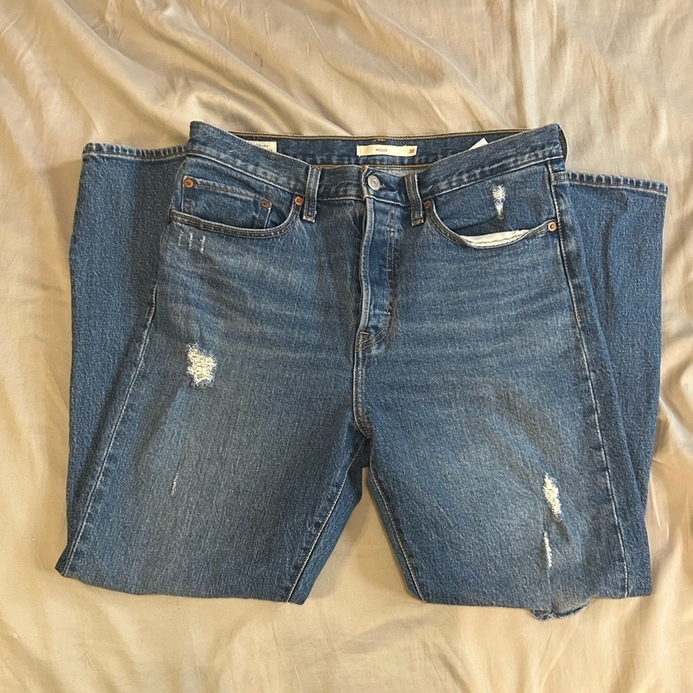 Levi’s Premium Denim Button Fly Wedgie Jean